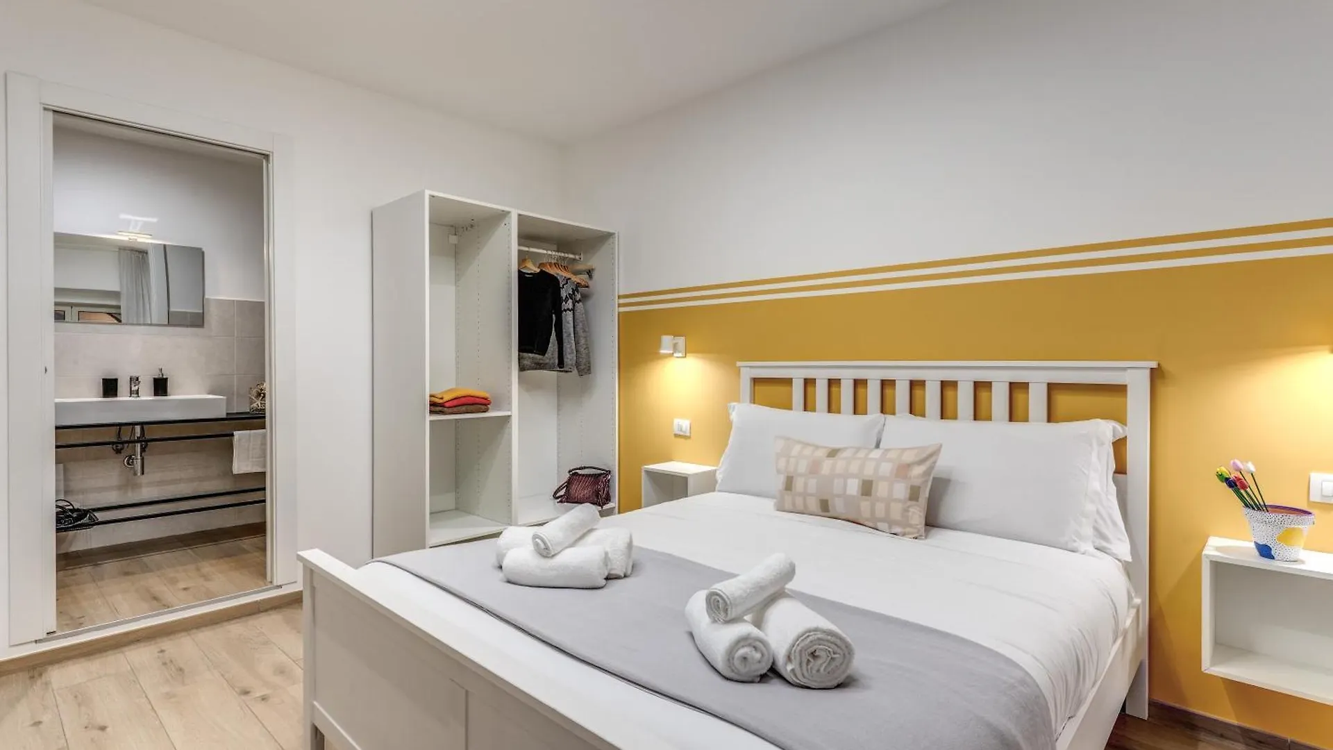 Caravita Rooms Neapol Włochy