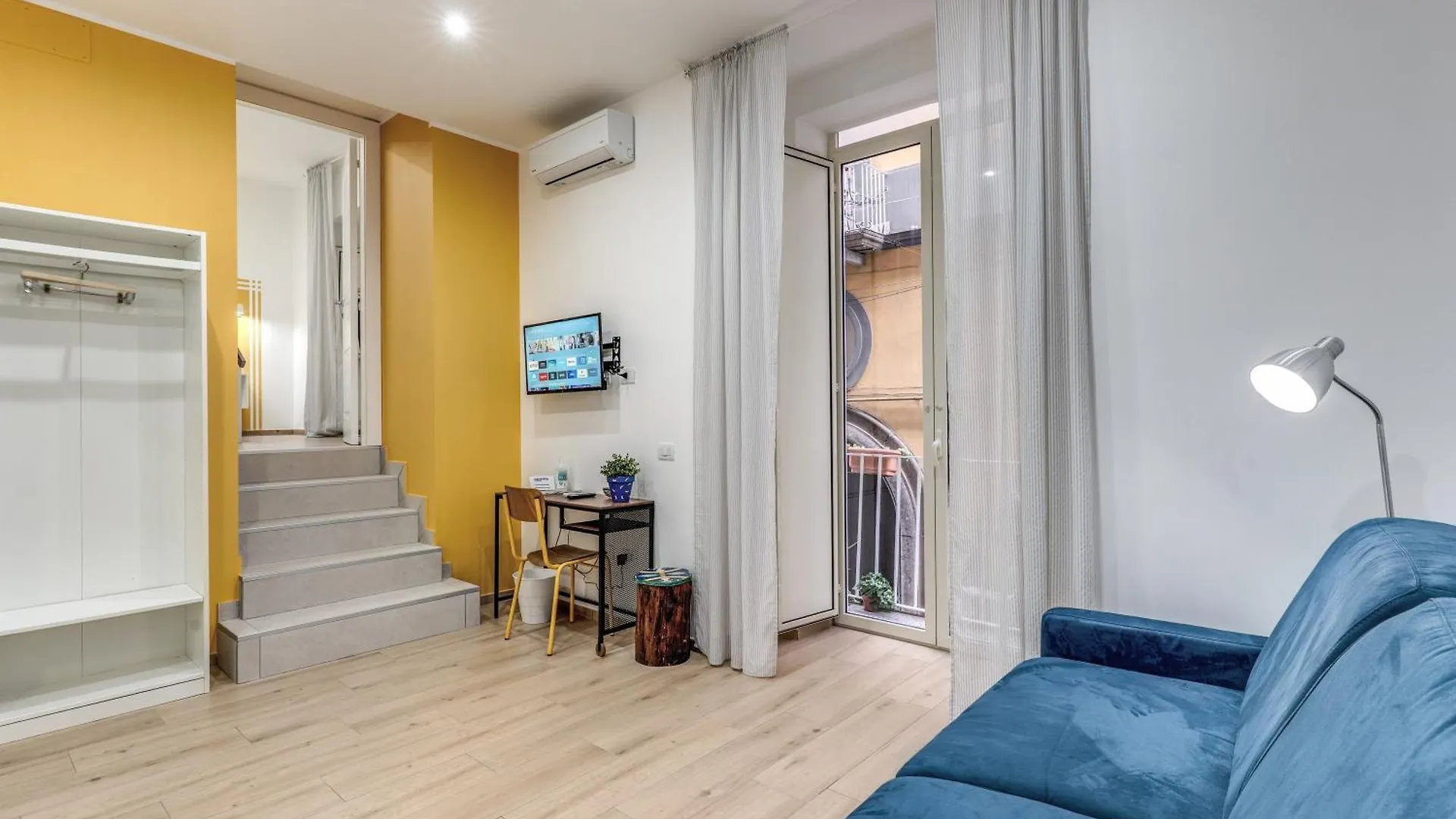 Caravita Rooms Neapol