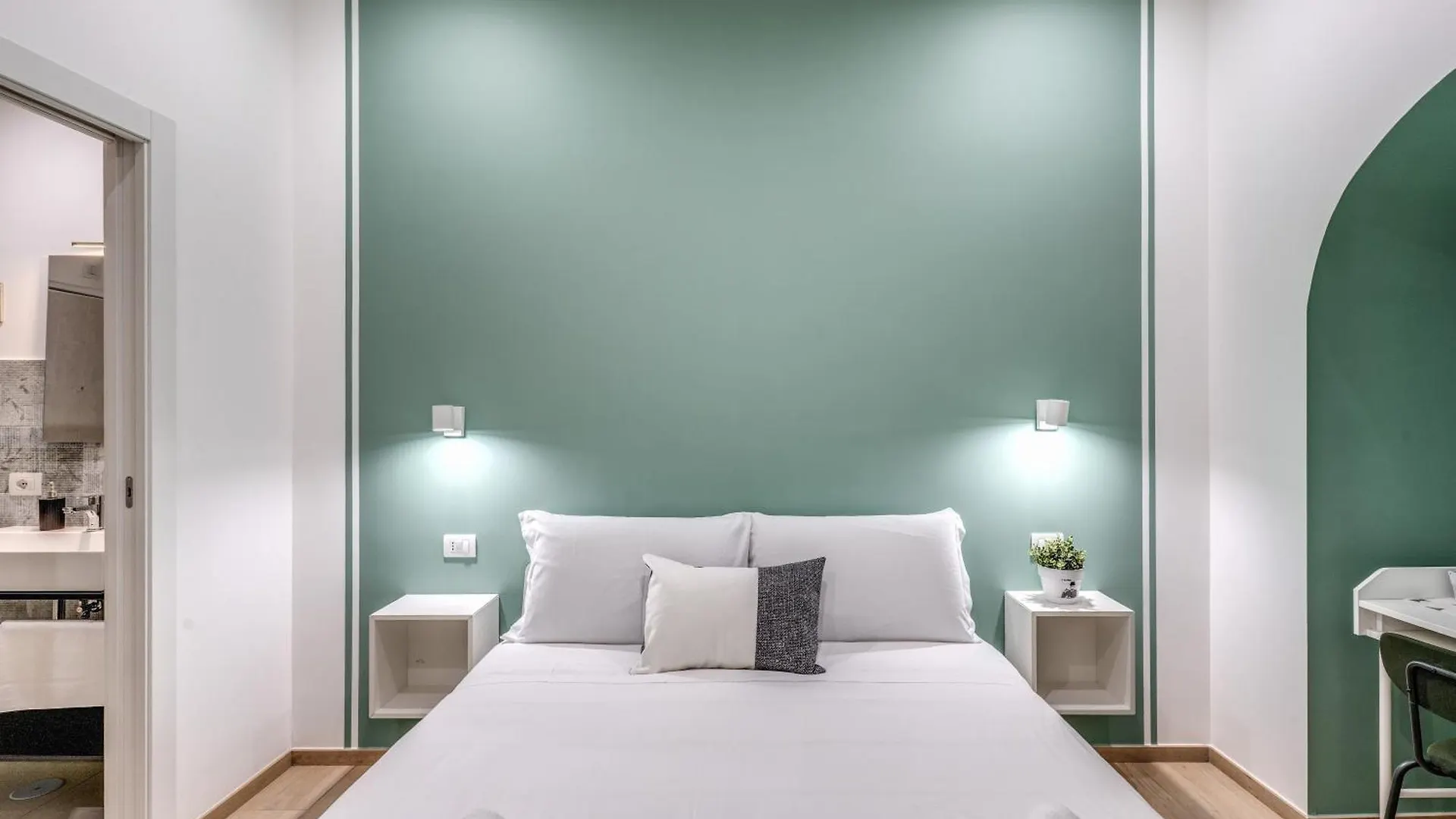 Guest house Caravita Rooms Naples Italy